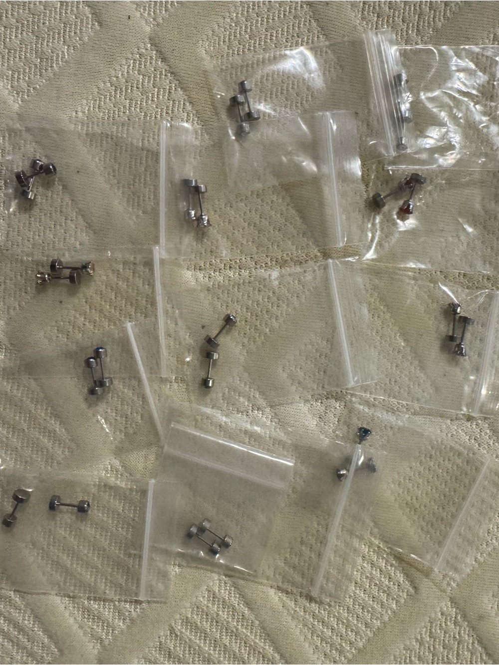 Lot of Stud Earrings - 12